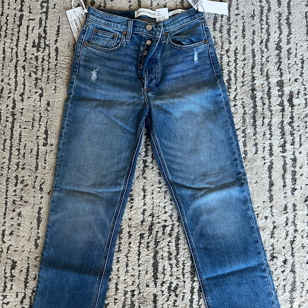 NWT - Aritzia Denim Forum Arlo sz 25